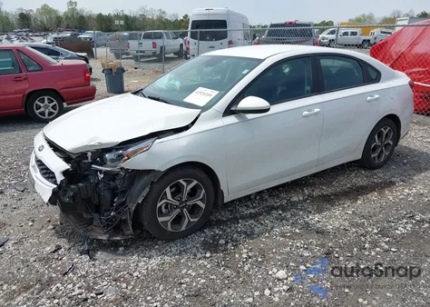 2021 Kia Forte Lxs из США, поврежденный, VIN 3KPF24AD5ME335331